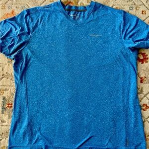 EDDIE BAUER FREEDRY V-NECK SHORT SLEEVE ATHLEISURE T-SHIRT Size XL